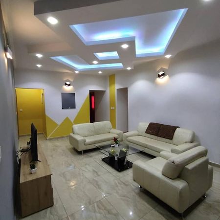 Hotel Appart B4U - Etoudi Yaoundé Eksteriør billede