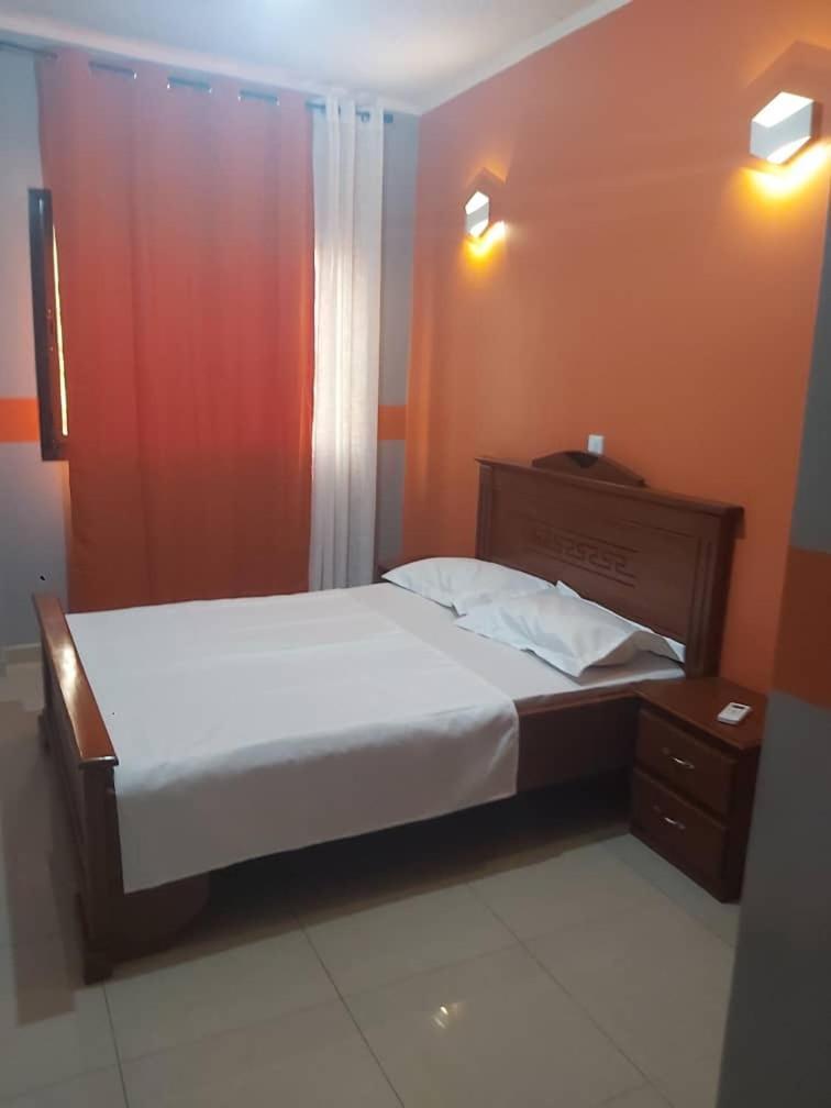 Hotel Appart B4U - Etoudi Yaoundé Eksteriør billede