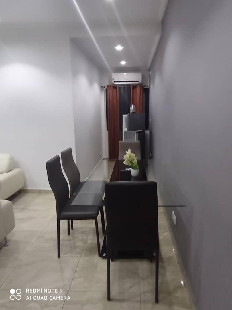Hotel Appart B4U - Etoudi Yaoundé Eksteriør billede