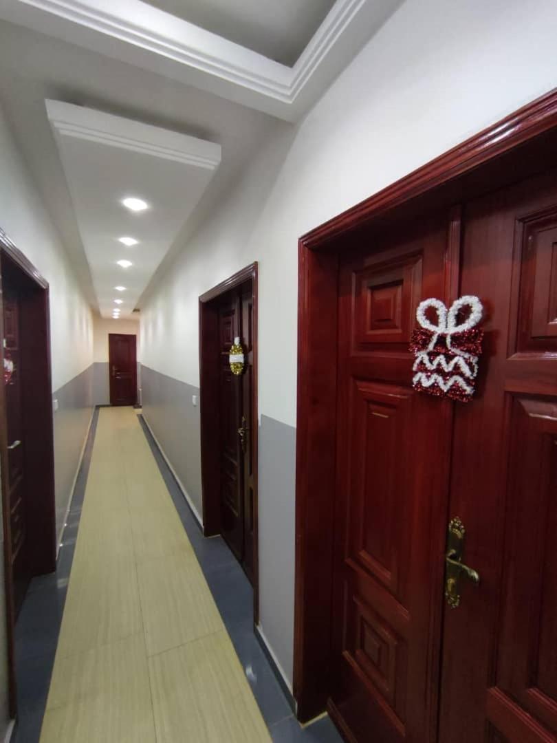 Hotel Appart B4U - Etoudi Yaoundé Eksteriør billede